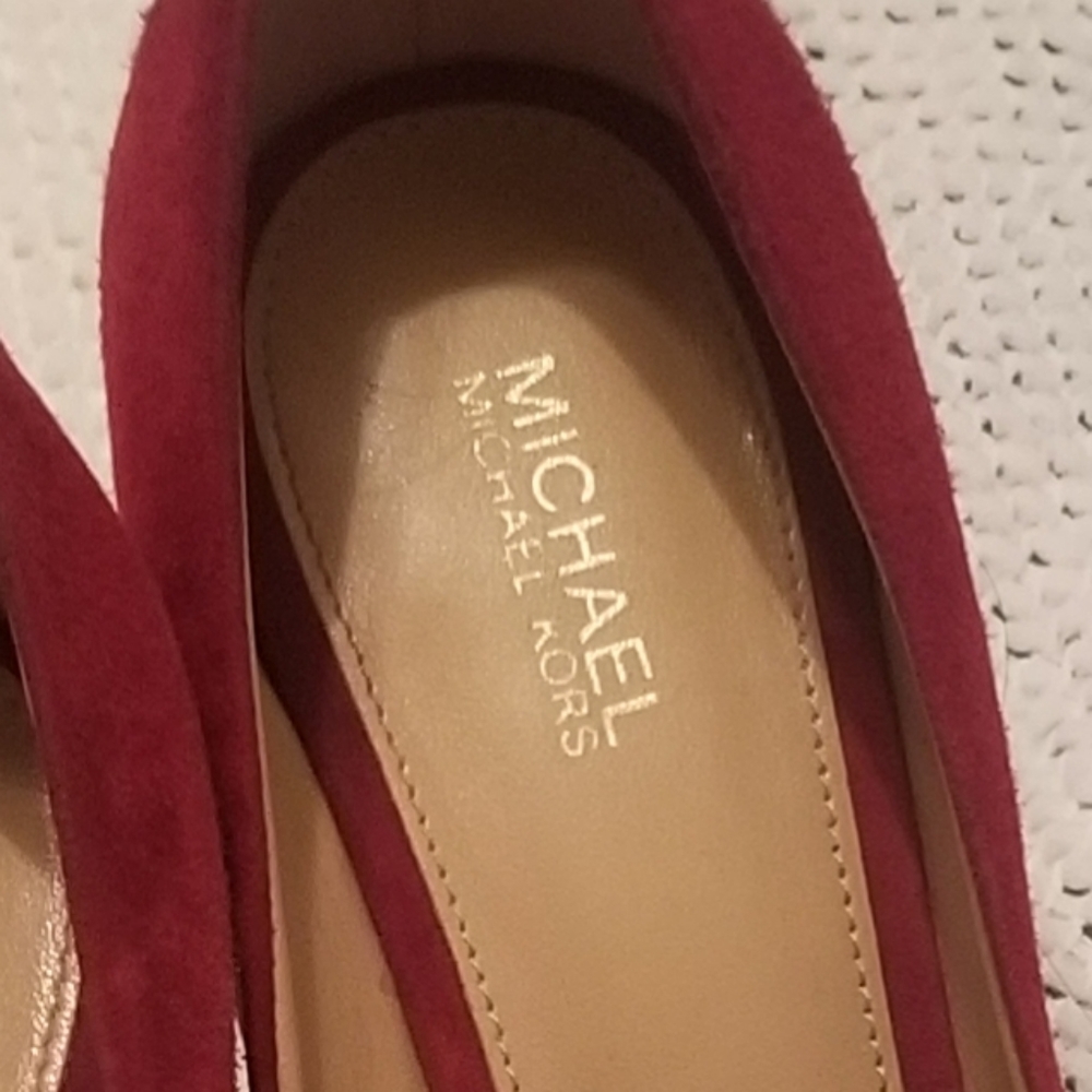 Michael Kors red heels - Picture 3 of 7
